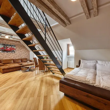 Aapartamentoos 4* Братислава