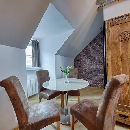 Aapartamentoos Apart Otel