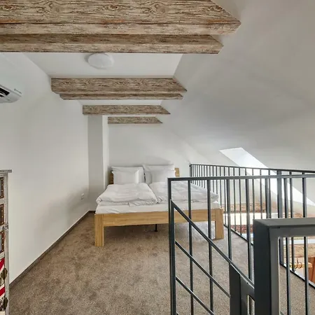 Aapartamentoos Apart Otel 4*