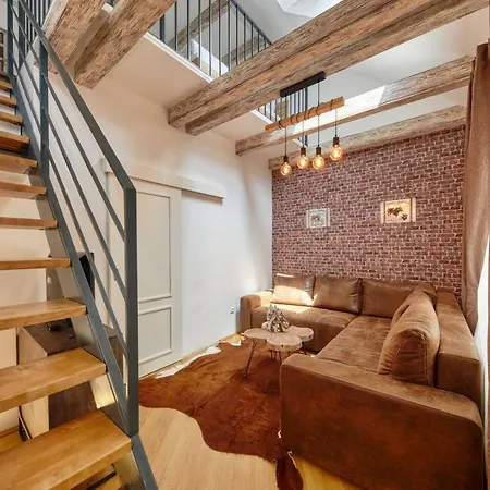 Aapartamentoos Apart Otel 4*